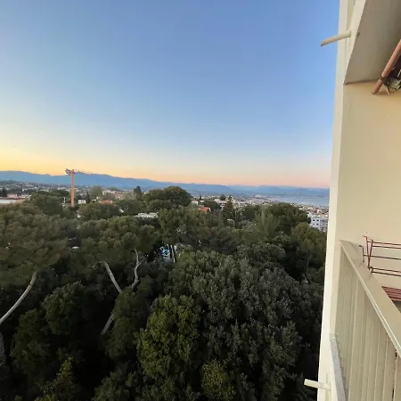 Cha10 - Dans Une Tres Belle Avec Piscine Olympique * Antibes